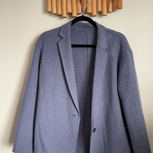 Uniqlo Women’s Wool Coat - Picture 2 of 6